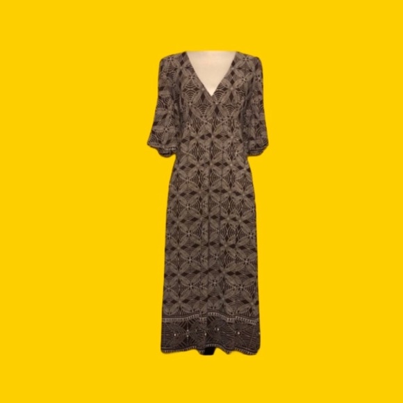 DAVID LOREN STUDIO Dresses & Skirts - DAVID LOREN STUDIO short sleeve midi dress